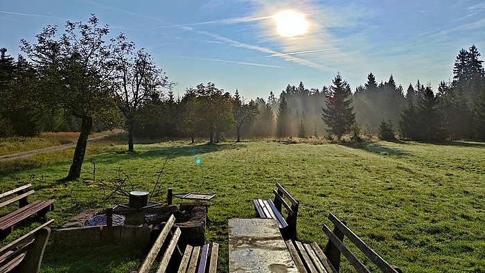 Blick auf Landschaft am Morgen